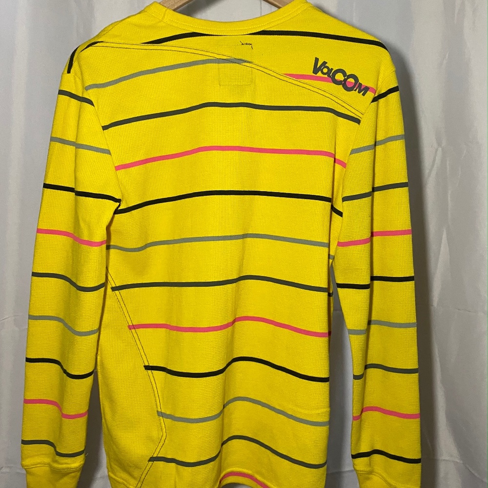 Volcom Long Sleeve Thermal Shirt Small Yellow